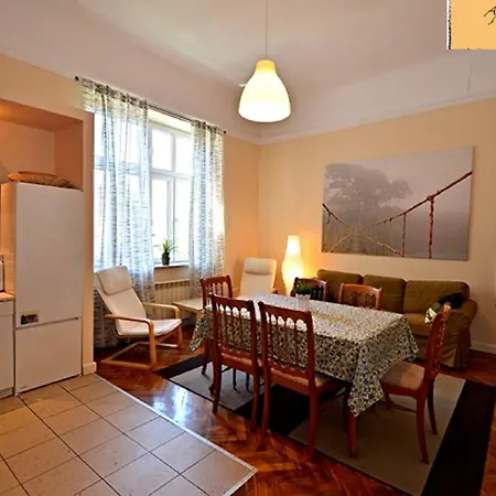 Apartament Dworski Przemysl Exterior photo